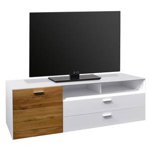 home24 TV-Lowboard I Front & Korpus: Spanplatte, foliert Absetzung: Massivholz Wildeiche, geölt Weiß/Weiß/Wildeiche 177 x 64 x 42cm home24 TV-Lowboard I Front & Korpus: Spanplatte, foliert Absetzung: Massivholz Wildeiche, geölt Weiß/Weiß/Wildeiche 177 x 64 x 42cm von home24