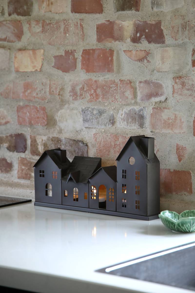 home24 Teelichthalter Wells 8 x 20 x 38cm Schwarz home24 Teelichthalter Wells 8 x 20 x 38cm Schwarz von home24