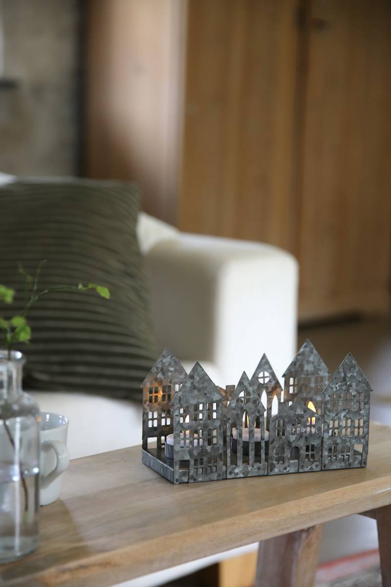 home24 Teelichthalter York 10 x 12 x 21cm Grau home24 Teelichthalter York 10 x 12 x 21cm Grau von home24