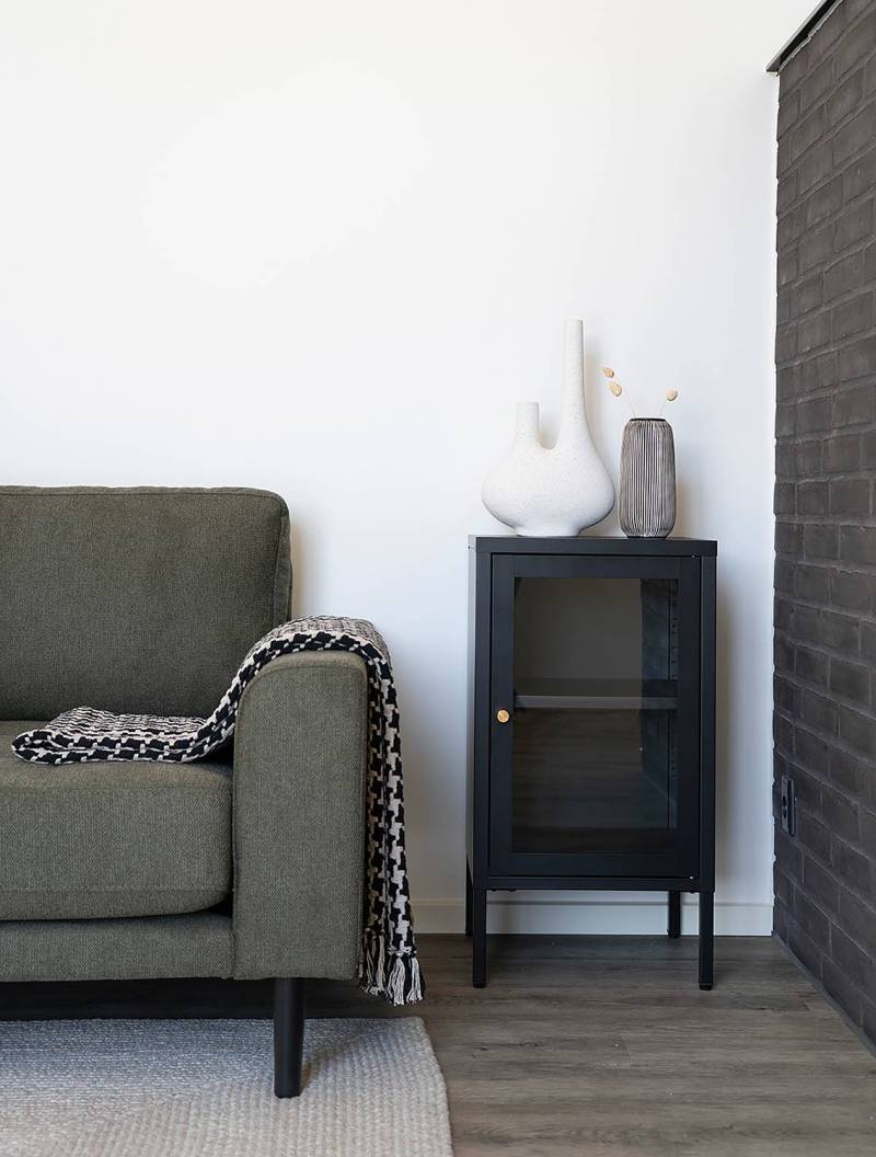 home24 Vitrine Dalby 38 x 70 x 38cm Schwarz/Schwarz von home24