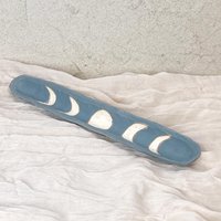Moon Phase 22, 9 cm Langes Ovales Tablett - Handgemachte Keramikschale Olive Boot von honeyandluster