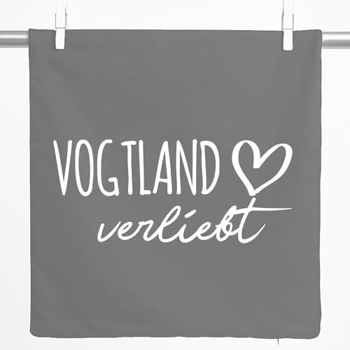 Huuraa Zierkissenbezug Vogtland verliebt Geschenk 40x40cm Steel Grey Baumwolle Vogtland Dekoration Huuraa Zierkissenbezug Vogtland verliebt Geschenk 40x40cm Steel Grey Baumwolle Vogtland Dekoration von Huuraa