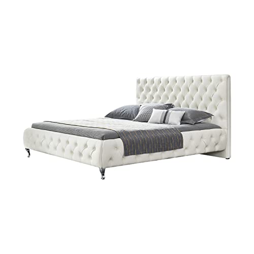 i-flair Polsterbett Amour 200x200 cm Barock Stil Designer Bett mit Lederknöpfe in der Farbe Weiß von i-flair