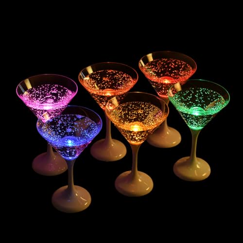 6pcs leuchtende Tassen LED leuchtende Cocktailgläser Champagnerflöten leuchtet im Dunkeln leuchtende Champagnerbecher Champagnerflöten Champagner Glas Champagnergläser für Weihnachte Bars von iSpchen