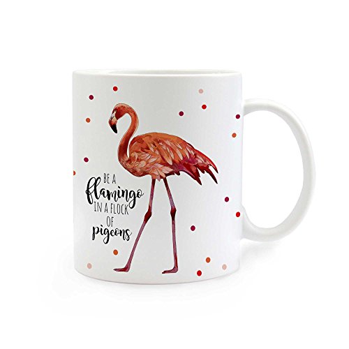 ilka parey wandtattoo-welt® Tasse Becher Kaffeetasse Kaffeebecher Flamingo mit Punkten und Spruch Zitat be a Flamingo in a Flock of Pigeons ts304 von ilka parey wandtattoo-welt