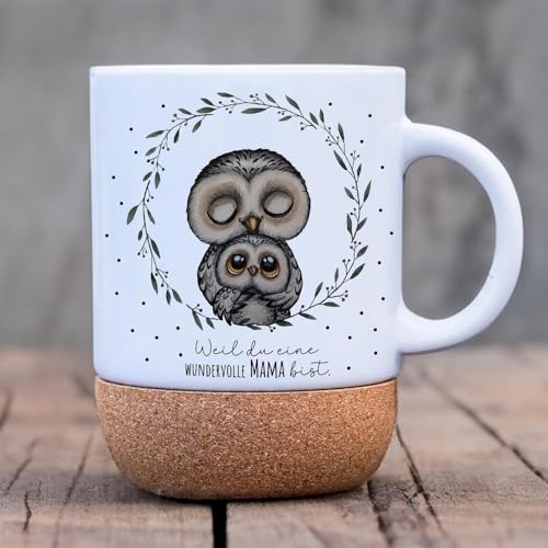 ilka parey wandtattoo-welt Tasse Becher Keramiktasse mit Kork Korktasse Eule mit Kind Spruch wundervolle Mama Kaffeepott Kaffeebecher Kaffeetasse Geschenk tsk14 von ilka parey wandtattoo-welt