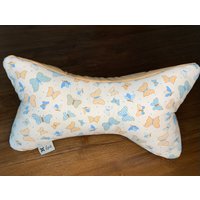 Leseknochen, Beige/Blau/Weiß von ilwiHandgemacht