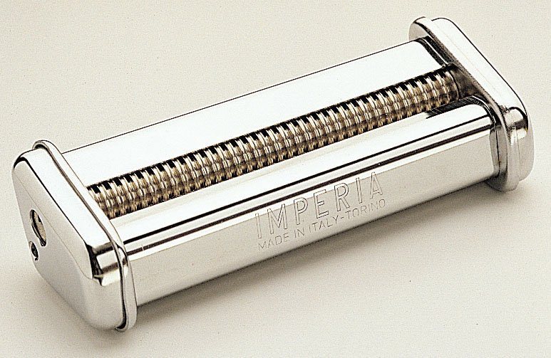 imperia Nudelwalzenvorsatz, für Reginette Lsagnette gezackt, für Nudelmaschine Imperia imperia Nudelwalzenvorsatz, für Reginette Lsagnette gezackt, für Nudelmaschine Imperia von imperia