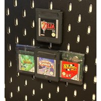 Ikea Skadis Gameboy Spiele Halter - Organizer Für Gameboy, Color & Gba, 3D Druck, Pegboard Zubehör, Einer Oder Dreier von ines3Dmanufaktur