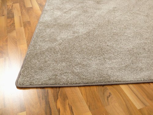 Hochflor Velours Teppich Triumph Taupe in 24 Größen von interiortrend