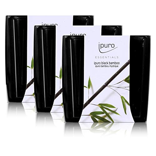 Essentials by Ipuro Duftkerze black bamboo 125g - Kräftig, grüne Frische vereint mit einer holzigen Nuance – ein herb-frischer Duft (3er Pack) von Ipuro