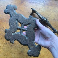 Extra Großer, Schwerer Metall Schubladenknauf Mit Rückplatte von ironboundvintage