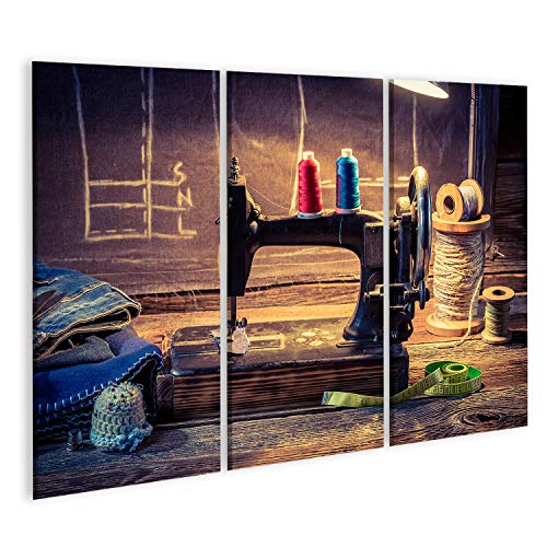 Bild Bilder auf Leinwand Vintage Schneiderei mit Nähmaschinentuch und Schere Wandbild Poster Leinwandbild RTK Bild Bilder auf Leinwand Vintage Schneiderei mit Nähmaschinentuch und Schere Wandbild Poster Leinwandbild RTK von islandburner