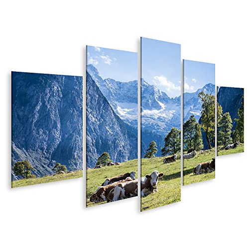 Bild auf Leinwand Kühe auf Wiese in den Bergen Alpen Kuhwiese Wandbild Poster Kunstdruck Bilder von islandburner