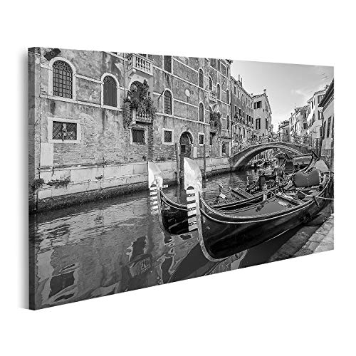 islandburner Bild auf Leinwand Schwarz Weiß Ansicht der typischen Gondeln geparkt in einem venezianischen Kanal Bilder Wandbilder Poster von islandburner