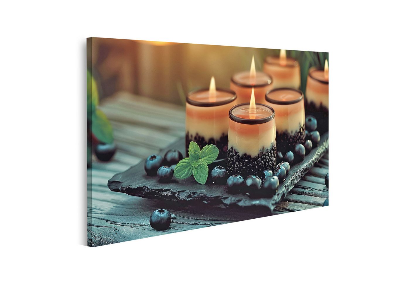 islandburner Leinwandbild, Stimmungsvolle Kerzen mit Blaubeeren und Minze islandburner Leinwandbild, Stimmungsvolle Kerzen mit Blaubeeren und Minze von islandburner