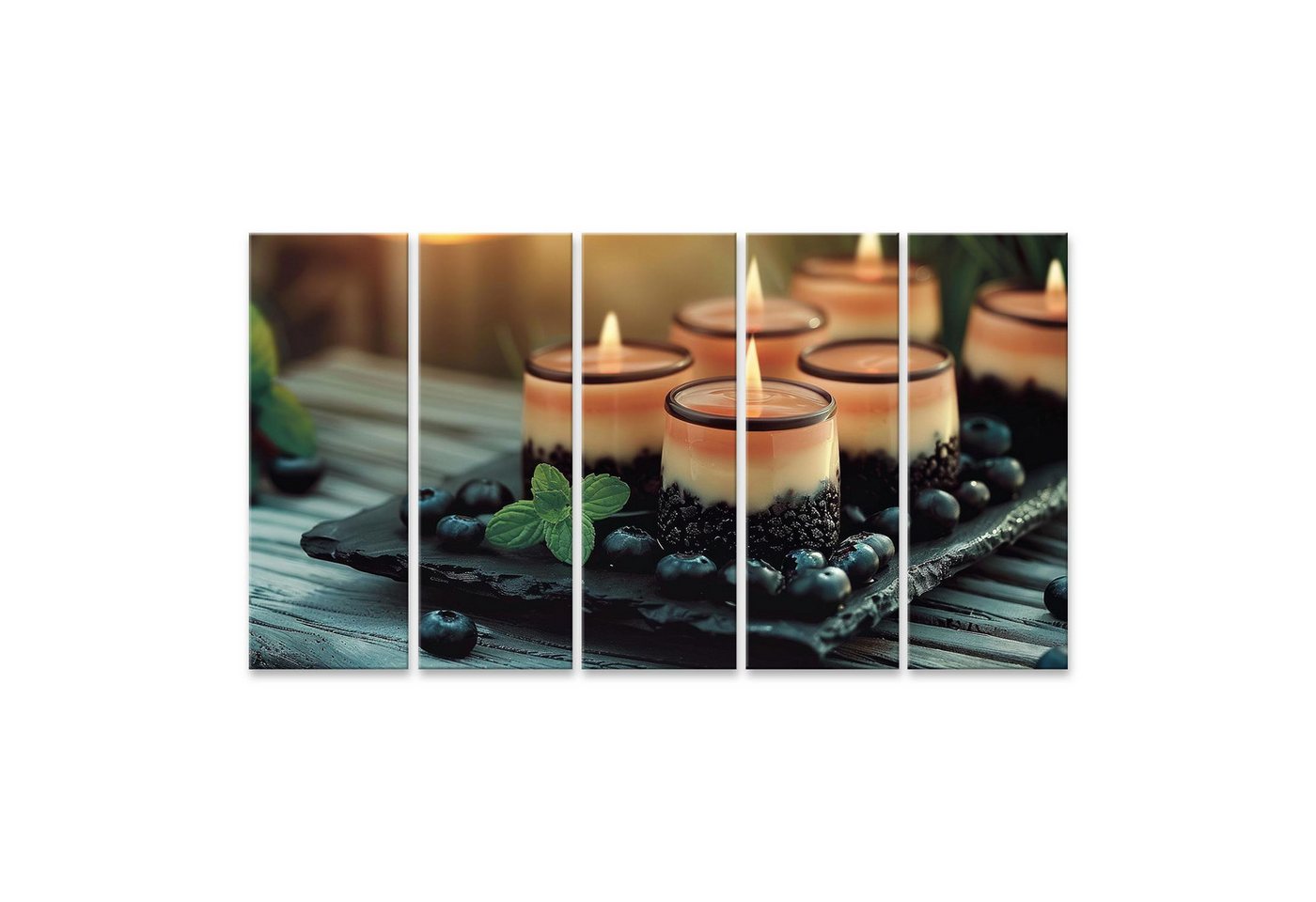 islandburner Leinwandbild, Stimmungsvolle Kerzen mit Blaubeeren und Minze islandburner Leinwandbild, Stimmungsvolle Kerzen mit Blaubeeren und Minze von islandburner
