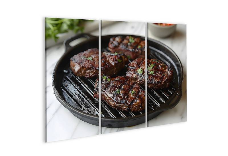 islandburner Leinwandbild Drei saftige Steaks brutzeln auf glühendem Grill, verbreiten delikate von islandburner