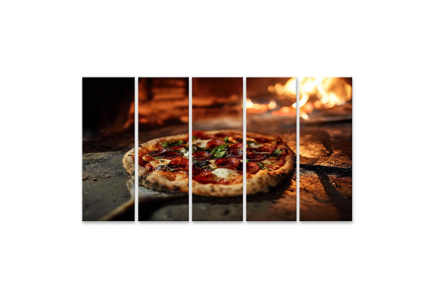 islandburner Leinwandbild Pizza frisch aus dem Holzofen Wandbild islandburner Leinwandbild Pizza frisch aus dem Holzofen Wandbild von islandburner