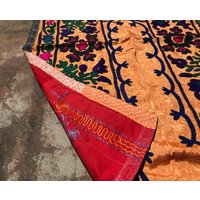 Orange Seide Und Baumwolle Suzani Einzigartiges Design - Handgemachte Alte Textil Tischbezug Antike Wandbehang Suzani Stoff Vintage Bettbezug von istanbulcarpet