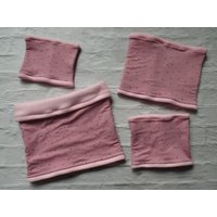 Hundeloop Hunde Loop Halssocke Hundeschal Lang Halswärmer Schlauchschal Rosa Gepunktet. Verschiedene Tragevarianten Und Größen Hundeloop Hunde Loop Halssocke Hundeschal Lang Halswärmer Schlauchschal Rosa Gepunktet. Verschiedene Tragevarianten Und Größen von itsadog