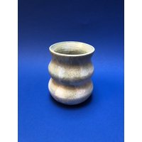 Vase "Waves" | Steinzeugvase Mit Glasur Deko Unikat Keramikvase Handmade Objektvase Blumenvase von ixlCeramics