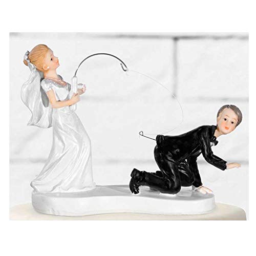 jakopabra Hochzeits - Deko - Figur witziges Brautpaar Torten- oder Tischdeko (Braut angelt Bräutigam) von jakopabra