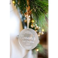 Personalisierter Baby's Erster Weihnachtsbaum Ornament 2025 Mit Satinband | Graviertes Gefrostetes Acryl Personalisierter Baby's Erster Weihnachtsbaum Ornament 2025 Mit Satinband | Graviertes Gefrostetes Acryl von jesslovesjoe
