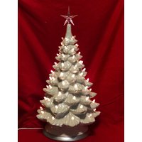 Handgefertigter Verzierter Weihnachtsbaum Und Sockel - Schimmernder Weißer Milchglas-Weihnachtsbaum Aus Keramik Weihnachtsbaumdekor von jmdceramicsart