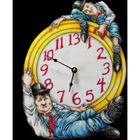 Laurel & Hardy Uhr - Eine Andere Schöne Zeit von joeleeillustrator
