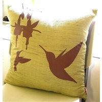 Verkauf Senf Kolibri Und Fuchsia Kissen 18 Zoll Im Quadrat von joom