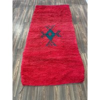 1x6 Ft Roter Berber Teppich - Beni Ourain Vintage Läufer von jozefberberrugs