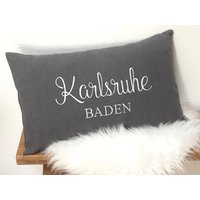Kissen „Lieblingsstadt Oder Land" Bestickt Leinen von juArtWerkstatt