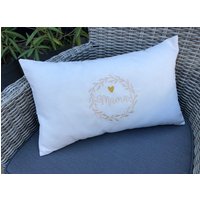 Kissen "Mama" Bestickt Kissen "Mama" Bestickt von juArtWerkstatt