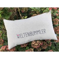 Kissen "Weltenbummler" Bestickt von juArtWerkstatt