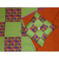 40% Rabatt Schädel Themen Baby Quilt Und Kissen-Set, Krippe Größe, 37 "x 48", Fleece Flanell, Kleine Orbits Von Jupiter Moon 3 von jupitermoon3