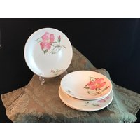 Seltene Knowles Sweet Briar Brot - Und Butterteller | 3 Obst -/Dessert - Beerenschalen | 2 von just2girlsApickin