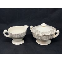Seltene Sabin 22 Karat Gold Filigree Center Medaillon Milchkännchen Und Zuckerdose Mit Deckel von just2girlsApickin