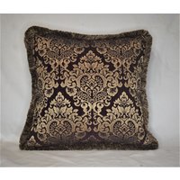 Braun Und Gold Farbenes Chenille Dekokissen Mit Gold/Braun Gebürsteten Fransen von justtherightpillow