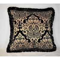 Schwarz Gold Chenille Damast Fransen Dekorativ Kissen Für Sofa Stuhl Handgefertigt in Usa von justtherightpillow