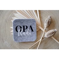 Personalisierte Filzuntersetzer Grau in Rund Oder Eckig Mit Opa Oma Und Namen von jusydesignstudio