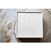 Schiebebox Als Erinnerungsbox Mit Namen Oder Daten Zur Geburt Schiebebox Als Erinnerungsbox Mit Namen Oder Daten Zur Geburt von jusydesignstudio