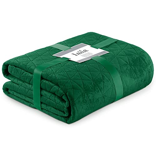 konsimo Laila Tagesdecke Überwurfdecke Decke Bettüberwurf Sofaüberwurf Plaid Schlafdecke Deko Velvet 170x210 cm Dunkelgrün/Hellgrün von k. konsimo.