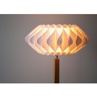 Stehlampe Modern Design Floor Lamp Standard Lamp Flower Blüte von kOnzeptreyhe
