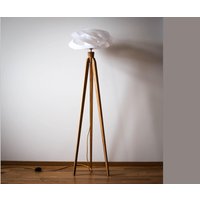 Tripod Stehlampe Dreibein Retro 60 - 70Iger Design Holz Blüte Flower Wood Floorlamp von kOnzeptreyhe