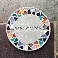 Sprungbrett Für Den Garten Mit Mosaikglasrand | Kleine Juwelen von kacygilpinart