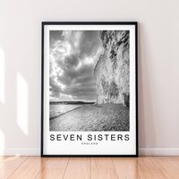 Seven Sisters Klippen Druck Reise Poster Minimalist Home Travel Berg Wand-Dekor von kazaloop