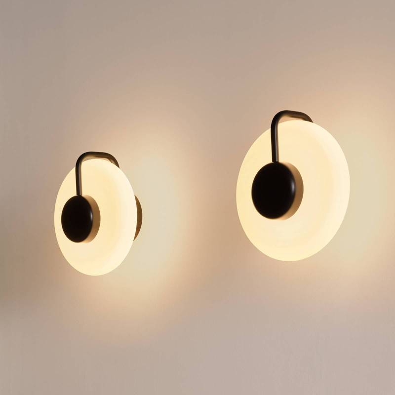 kdln LED-Wandleuchte TRATTO, schwarz, Ø 27 cm, Metall/Glas von kdln