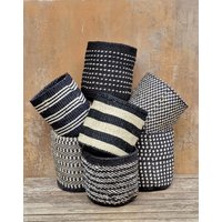 ndege Schwarz Und Off-White Sisalkorb/Pflanzkorb von kenyancraftscompany