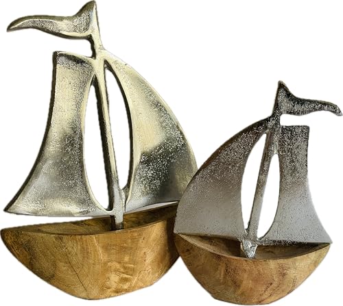 khevga Maritime Deko Segelboot 2er Set aus Mangoholz & Metall | Rustikale Deko für Wohnzimmer & Badezimmer | 10x14 & 13x18 cm khevga Maritime Deko Segelboot 2er Set aus Mangoholz & Metall | Rustikale Deko für Wohnzimmer & Badezimmer | 10x14 & 13x18 cm von khevga